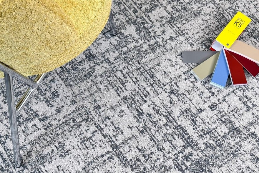 Woontrends herfst 2026: kleuren en designs voor tapijttegels
