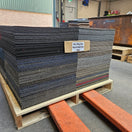 A - keus mix pallet 50x50cm v.a. 50 m2 - Van Heugten Tapijttegels B.V.